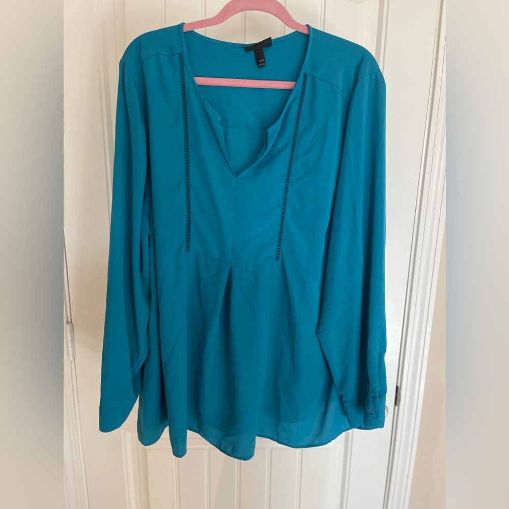 Lane Bryant size 26/28 turquoise shirt